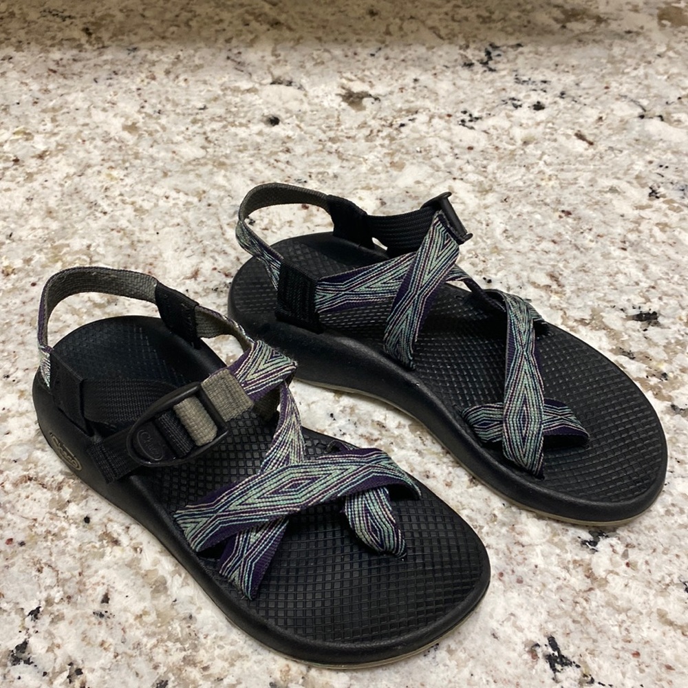 Chaco Women’s size 7 teal/purple with black sole